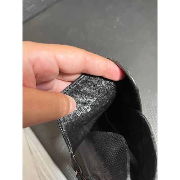 ALEXANDER WANG CLARICE ANKLE BOOTIES BLACK POINTED TOE WOMENS SIZE 8 - Picture 9 of 9